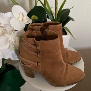 Cute cushioned Booties 🥰❤️